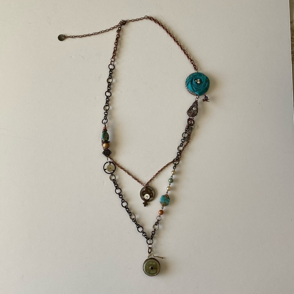 Costume jewelry necklace roses trinkets charms